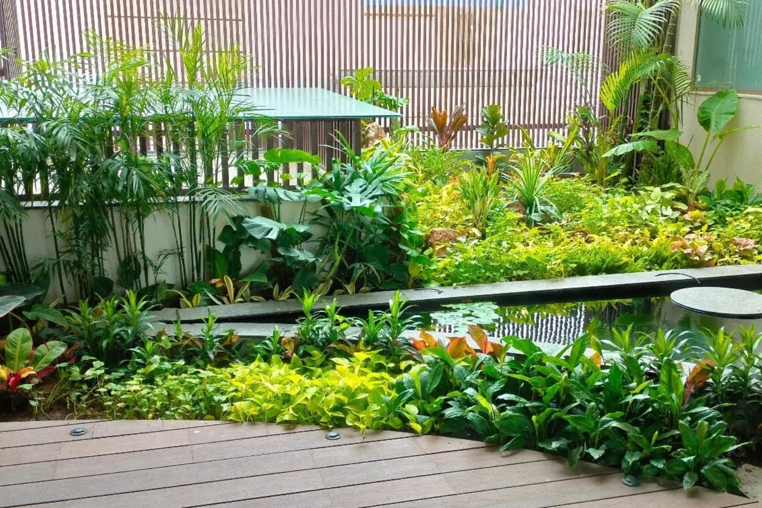 How Hardscaping Complements Softscape Elements